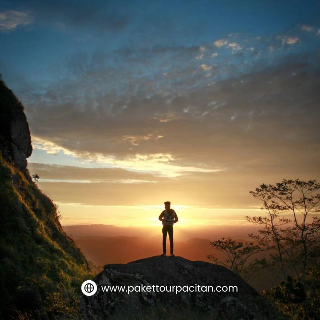 Eksplor Gunung Lanang Pacitan dengan Pengalaman Hiking Menyenangkan