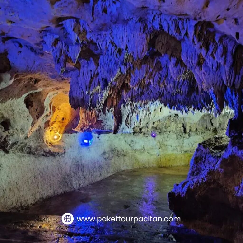 Eksplor Wisata Pacitan Seru di Goa Selo Arum